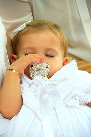 How To Get Baby To Sleep Without Pacifier 