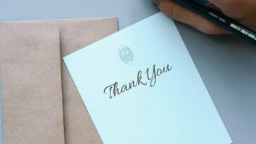 What to write in baby shower thank you cards